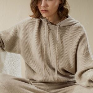 LilySilk Eshe 2-in-1 Cashmere Detachable Hoodie S